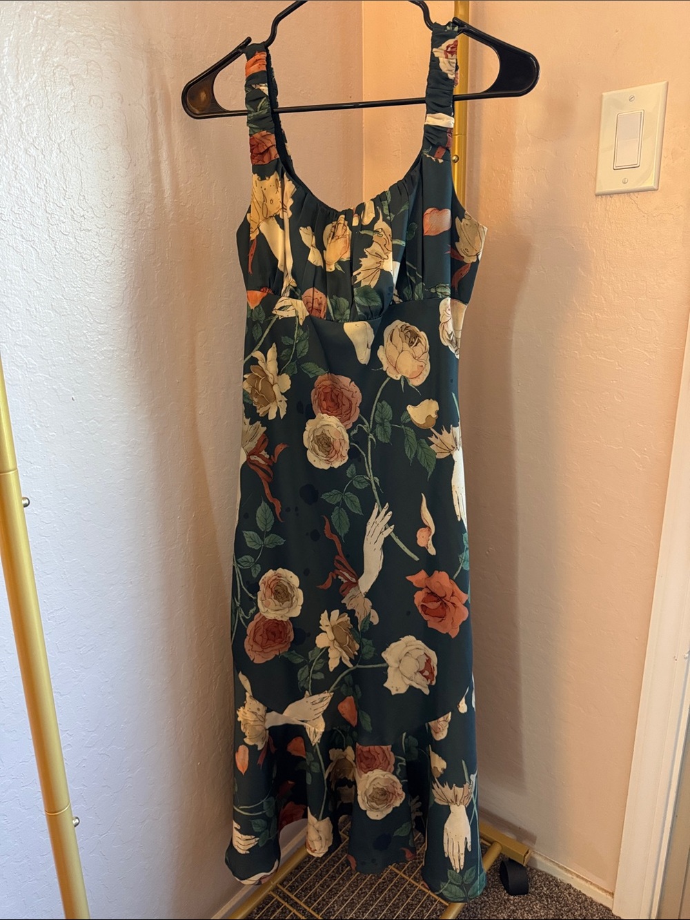 Simple Retro- Floral Midi Dress with Ruffled Hem - Dark Green